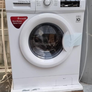 لباسشویی الجی ۷ کیلویی 2j3