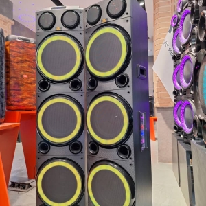 اسپیکر JBl سه ساب با رقص نور